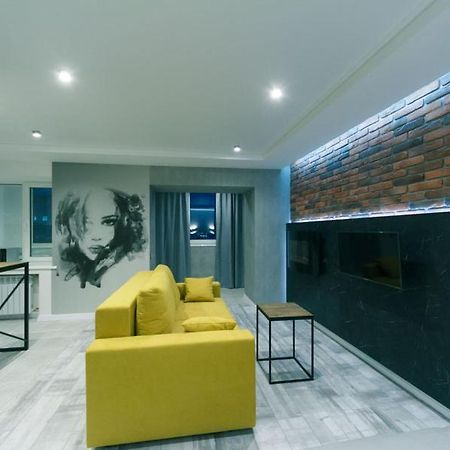 Ferienwohnung Hotrent Olympic Kiew Exterior foto